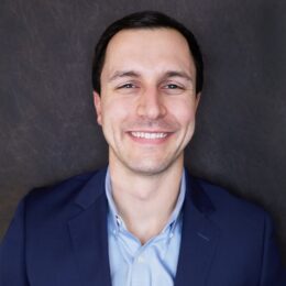 Luke headshot cropped