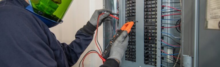 Electrical Panel Testing Horizontal 1044x696 pixels